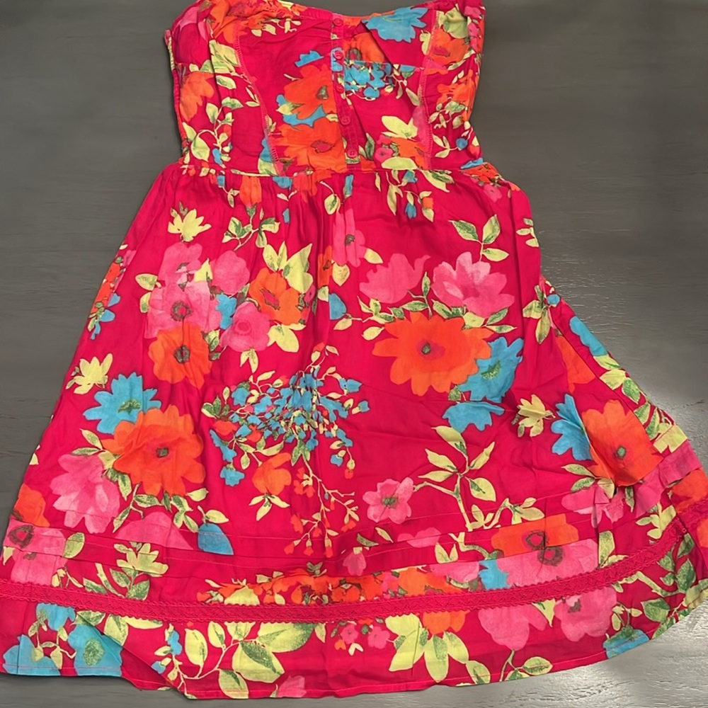 Pink floral strapless dress